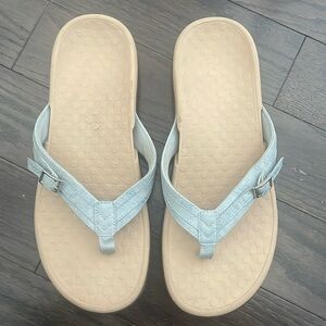 Lightly worn Vionic Sandals